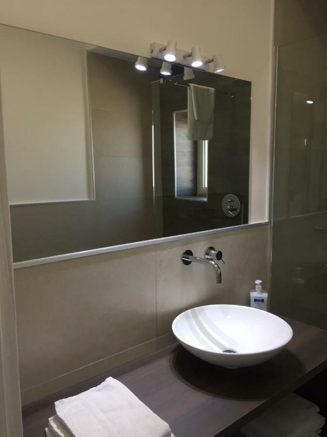 דירות נאפולי Residenza Garibaldi מראה חיצוני תמונה