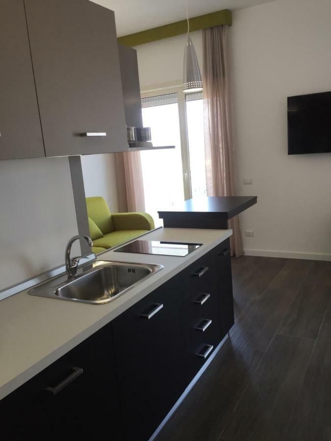 דירות נאפולי Residenza Garibaldi מראה חיצוני תמונה