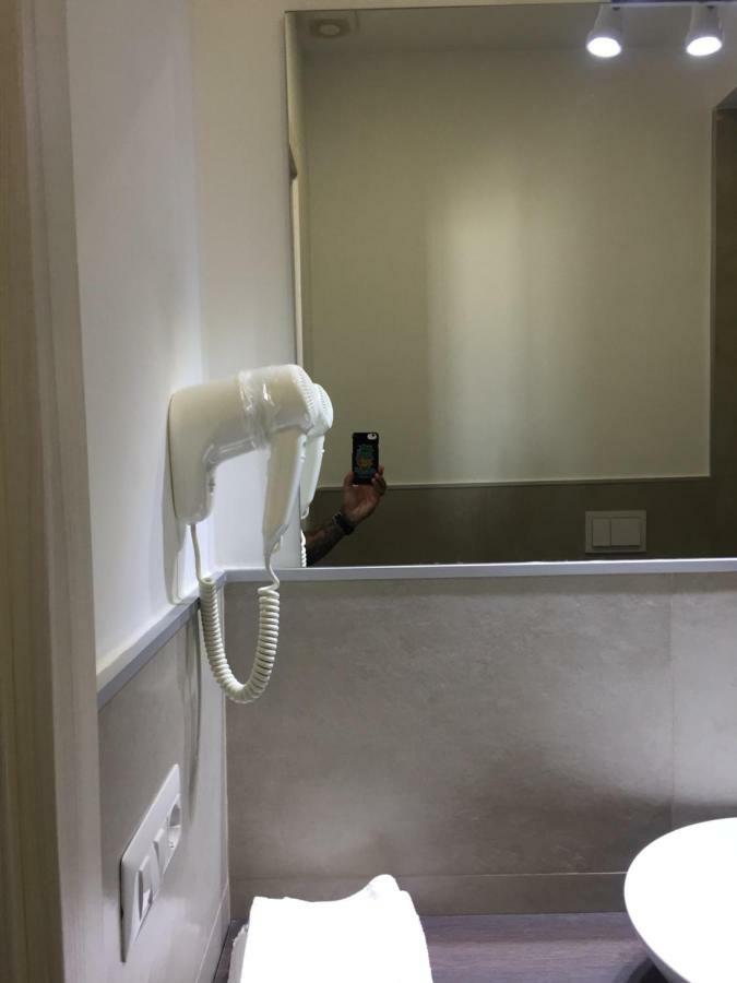 דירות נאפולי Residenza Garibaldi מראה חיצוני תמונה